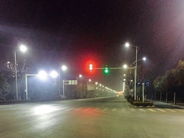 徐州閩江路125W，UST路燈效果